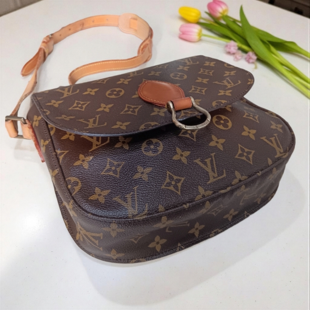 Louis Vuitton Saint Cloud GM Monogram Vintage Crossbody Bag - Picture 10 of 17